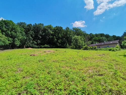 Fotografie nemovitosti - Prodej stavebního pozemku v klidné části obce