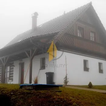 Prodej nízkoenergetického rodinného domu 5+kk