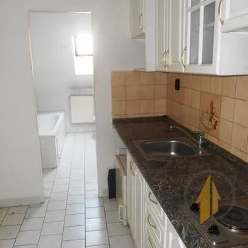 Prodej podkrovního bytu 1+1 v centru města Jičína