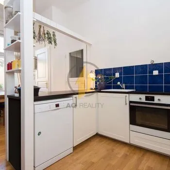 Prodej bytu 3+kk v klidné části města