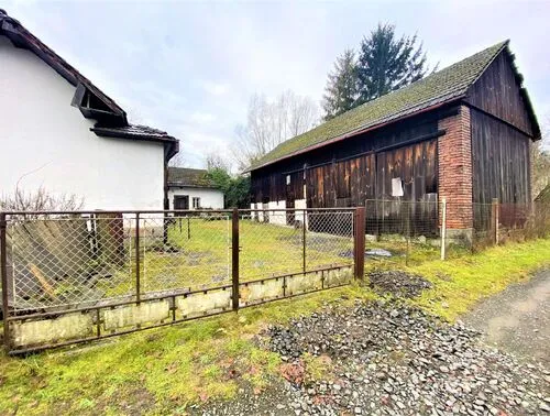 Fotografie nemovitosti - Prodej stodoly se zahradou o CP 426 m2