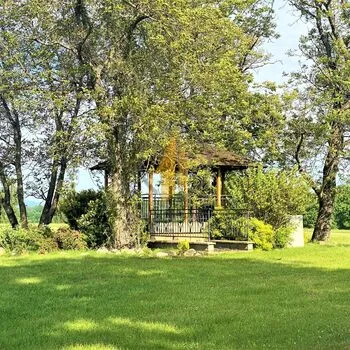 Pronájem zavedeného penzionu s restaurací v Českém ráji