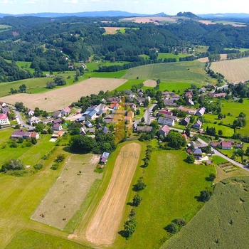 Prodej stavebního pozemku o CP 2510 m2 v oblíbené obci Horní Olešnice