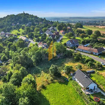 Prodej stavebního pozemku 1007 m&sup2; &ndash; Podhradí u Jičína