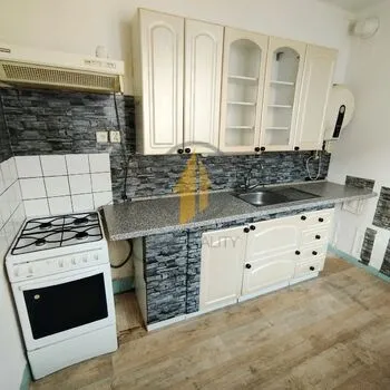 Prodej bytu 2+1 v obci Turnov.