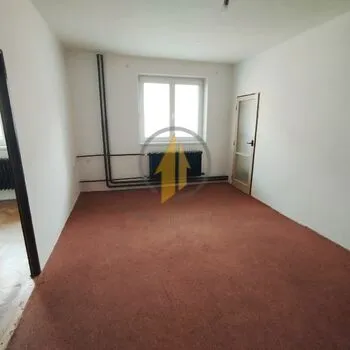 Prodej bytu 2+1 v obci Turnov.