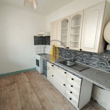 Prodej bytu 2+1 v obci Turnov.