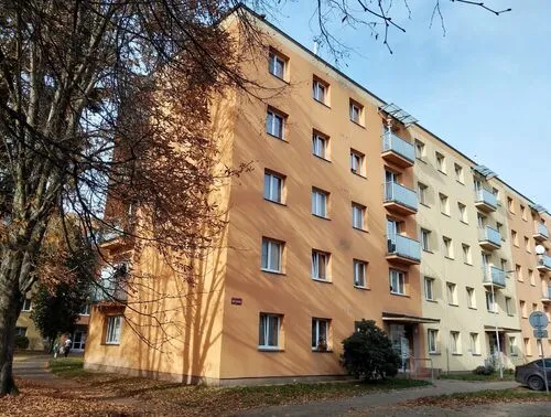 Fotografie nemovitosti - Prodej bytu 2+1 v obci Turnov.