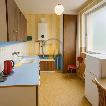 Prodej slunného bytu 3+1 o výměře 84 m&sup2; s prosklenou lodžií