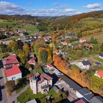 Prodej rodinného domu v Lázních Bělohrad, v části Horní Nová Ves