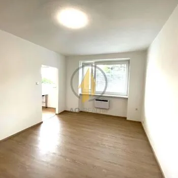 Pronájem zrekonstruovaného bytu v Jičíně